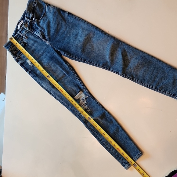 Good American Good Legs Crop Skinny blue distressed Jeans size 0 waist 25 - Picture 12 of 13